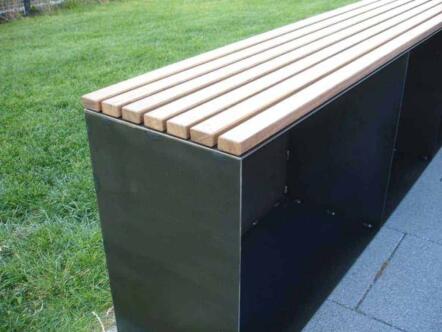 sitzbank-gartenbank-holz-metall-bank-mit-stauraum-sitzbank-fuer-draussen-design-modern-eiche-classic-015