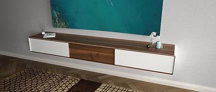 lowboard-weiss-tv-haengend-holz-massiv-metall-modern-massivholz-industrial-style-design-wohnzimmer-nussbaum-mit-schiebetueren-stahlzart-flow