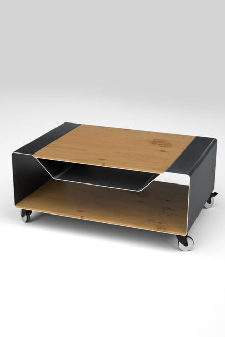Stahlzart Couchtisch - Rustikaler Eyecatcher aus Holz, Stahl